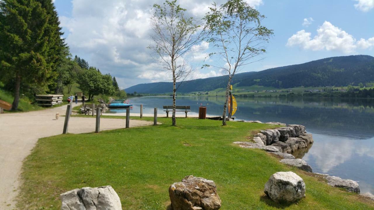 Ferienwohnung Les Chamois Lajoux Exterior foto